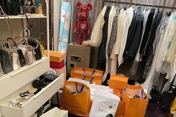 博罗县回收一线品牌衣服